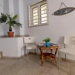 La Dimora Dei Nipoti Lägenhet *